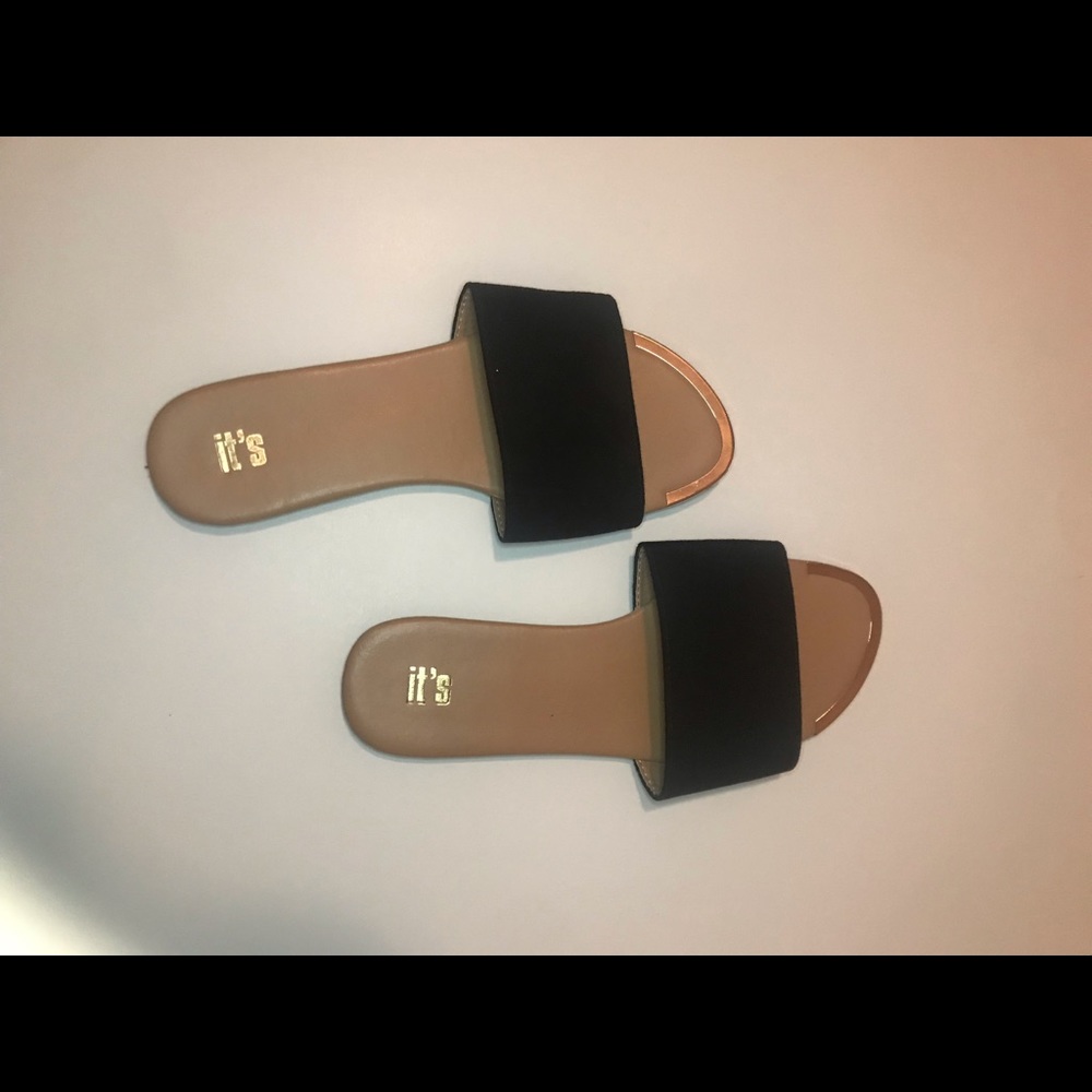 Black sandals
